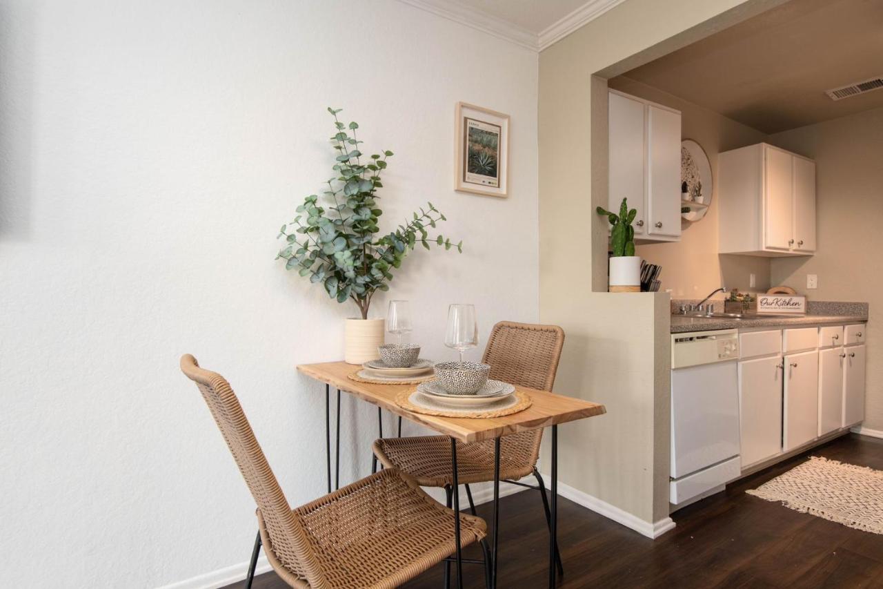 Ferienwohnung Gucci Mickey And Maxico Lofts Free Parking And Wifi Los Angeles Exterior foto